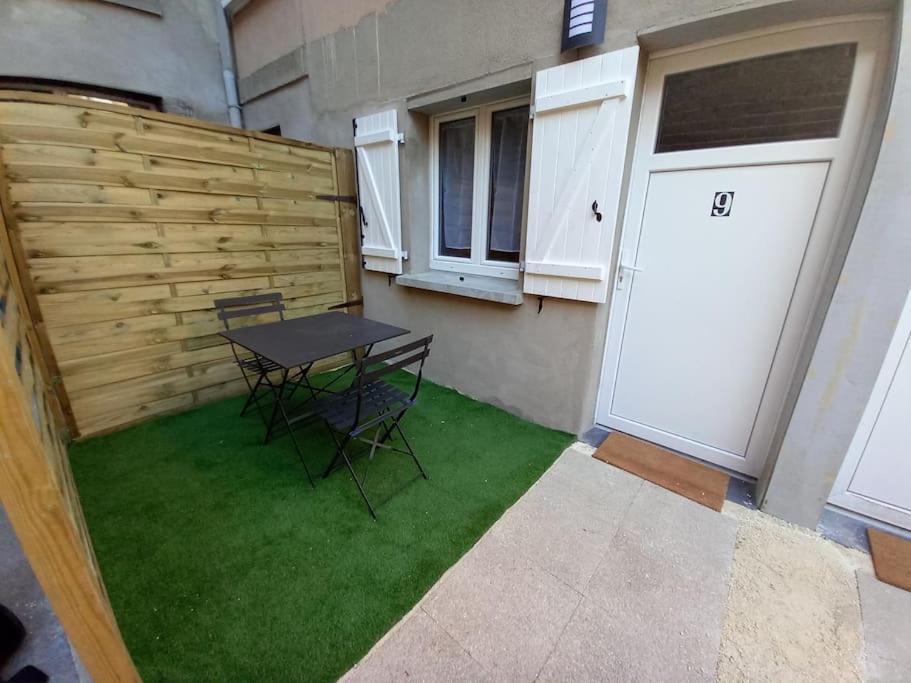 Residence De L'Eveche 9 Лимож Екстериор снимка