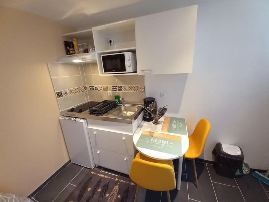 Residence De L'Eveche 9 Лимож Екстериор снимка